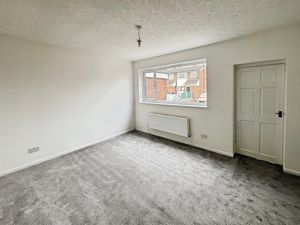 Lounge- click for photo gallery